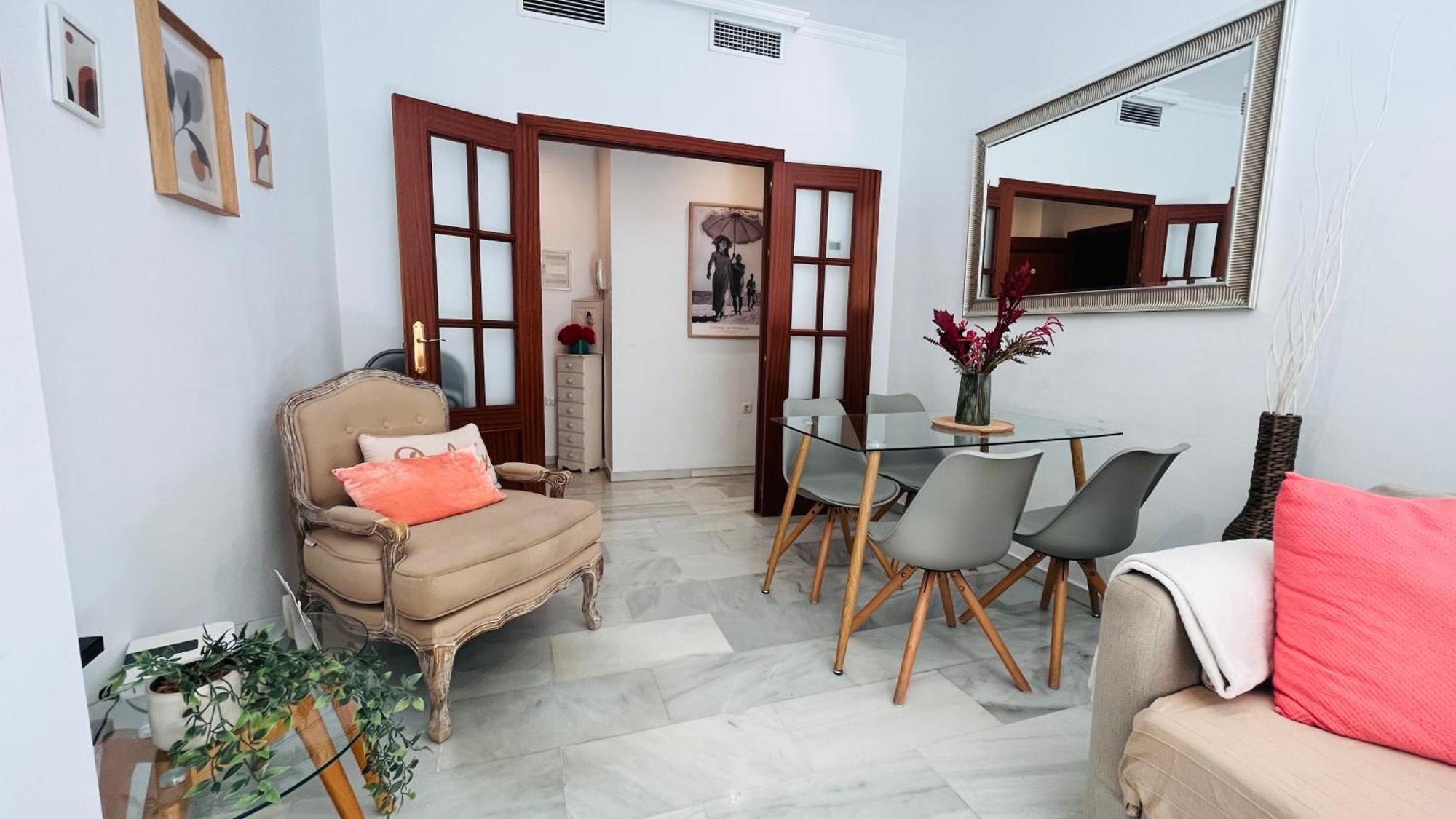 Homely Malaga Atarazanas Ngoại thất bức ảnh