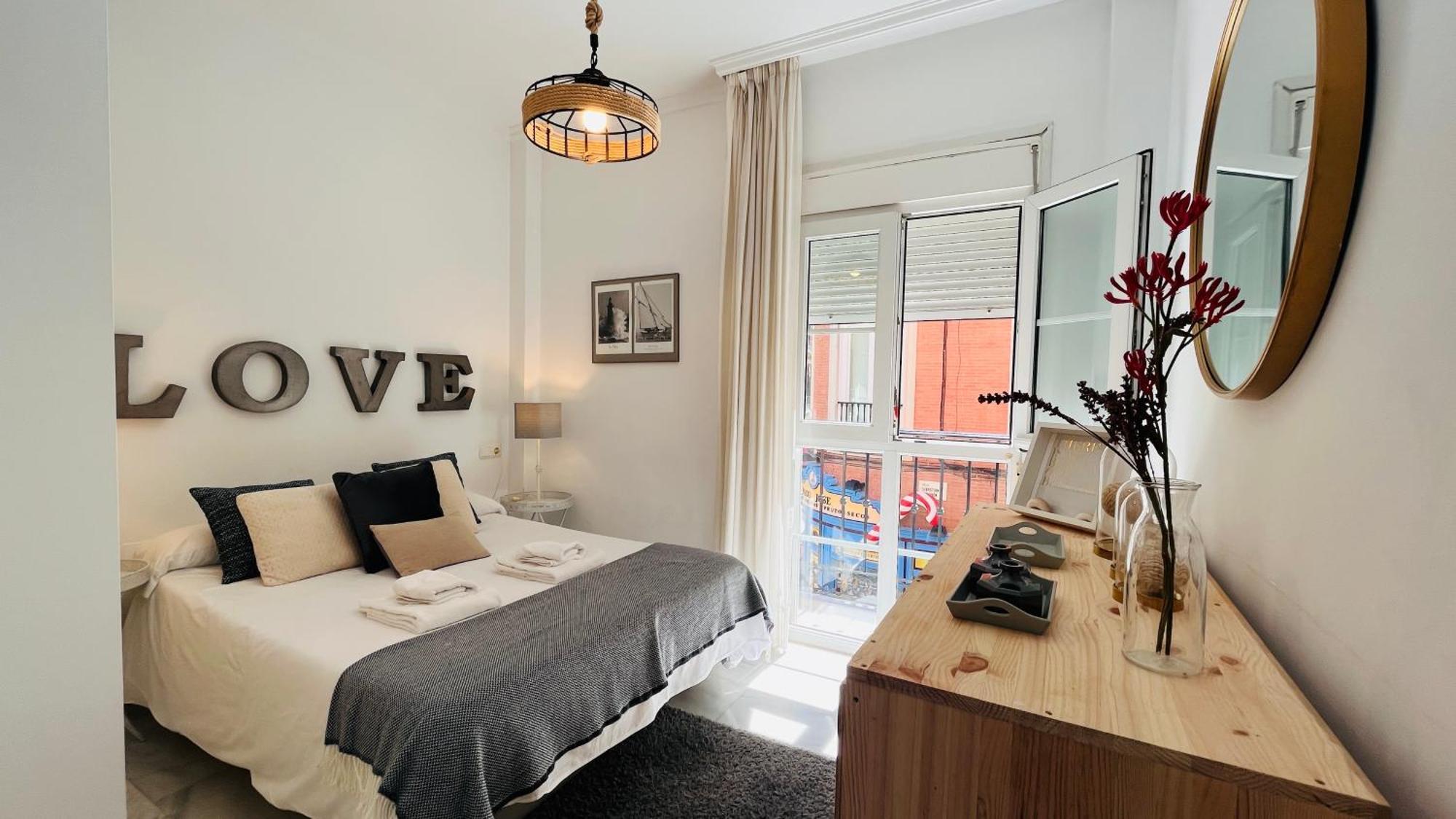 Homely Malaga Atarazanas Ngoại thất bức ảnh
